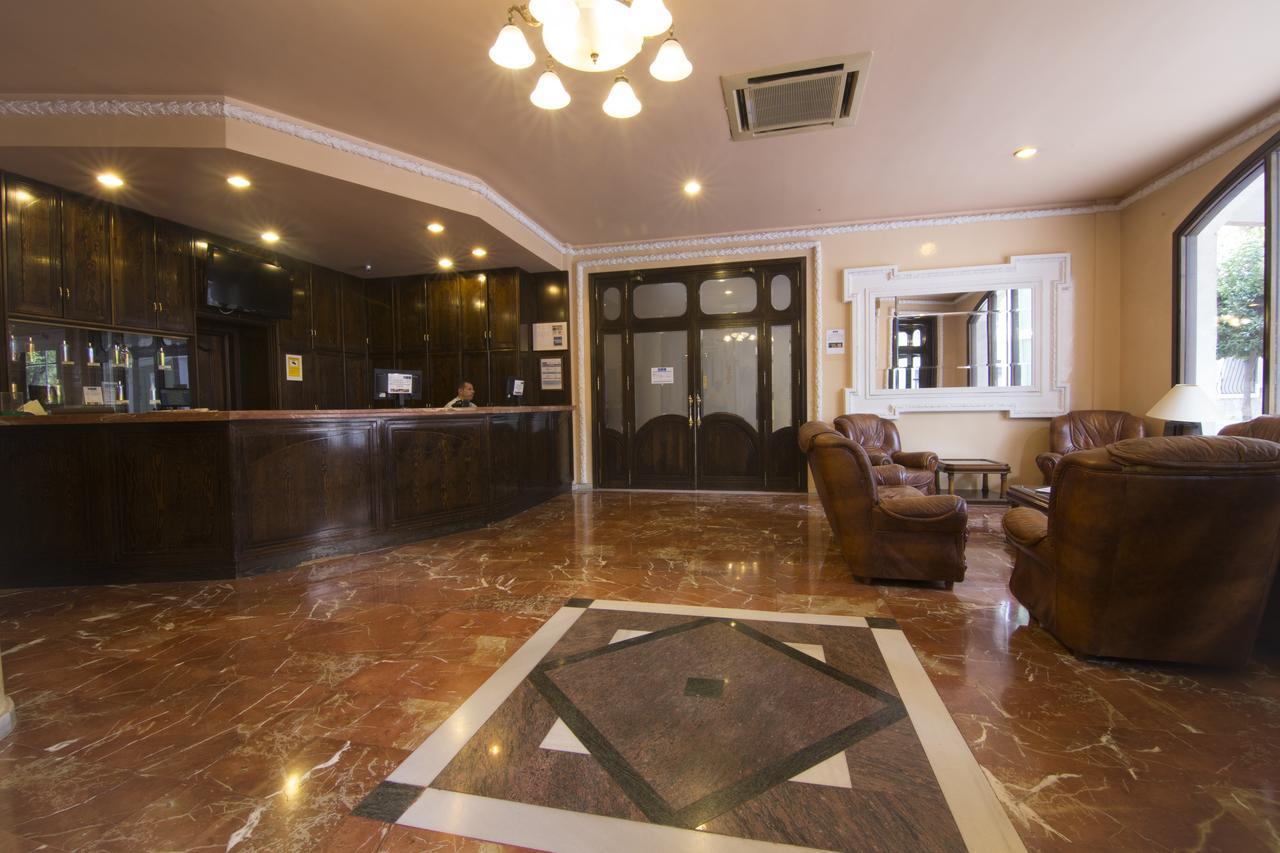 Balneario De Archena - Hotel Leon Εξωτερικό φωτογραφία