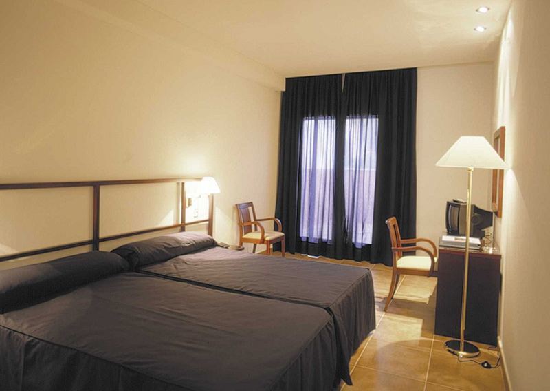 Balneario De Archena - Hotel Leon Εξωτερικό φωτογραφία
