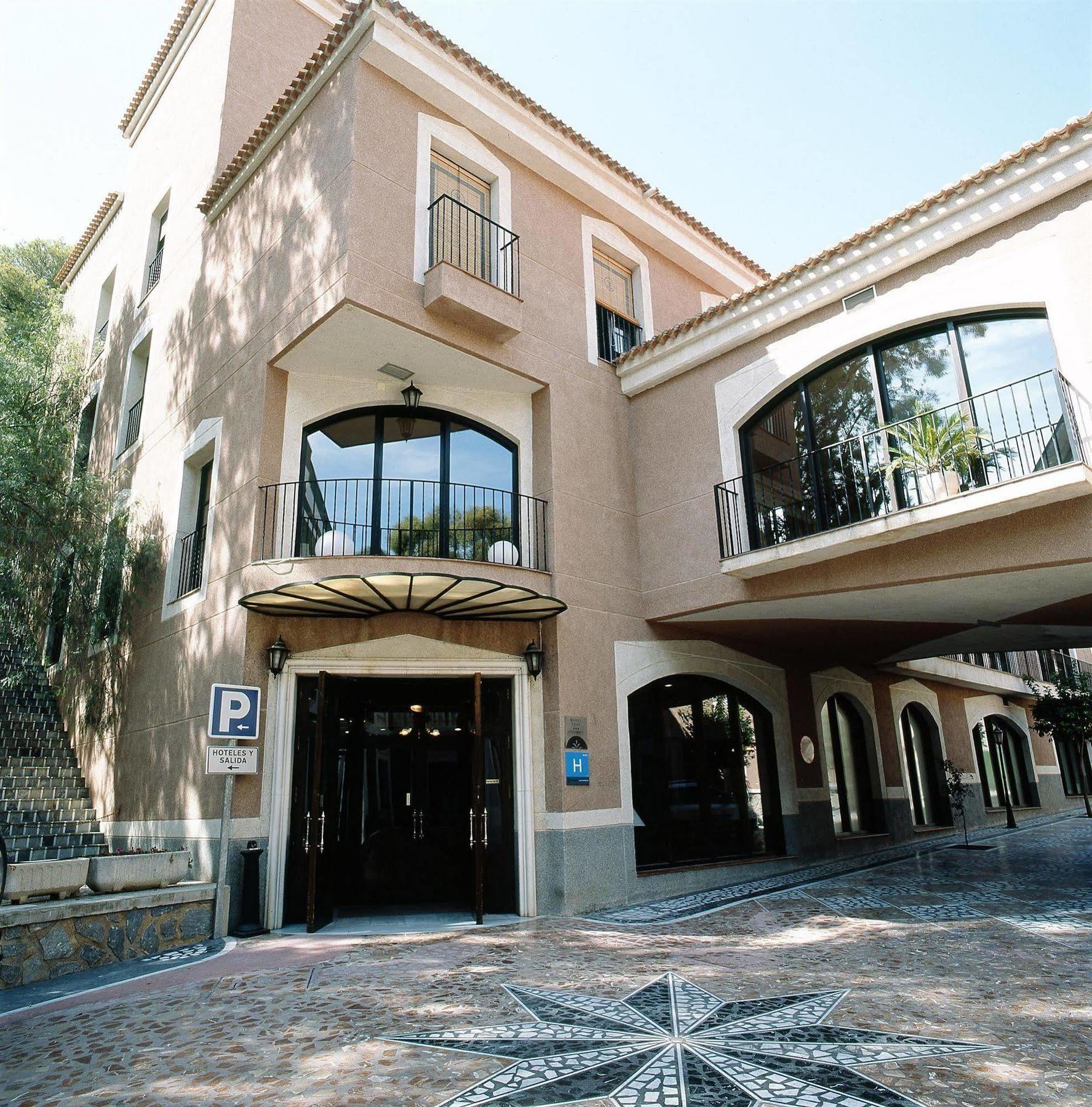 Balneario De Archena - Hotel Leon Εξωτερικό φωτογραφία